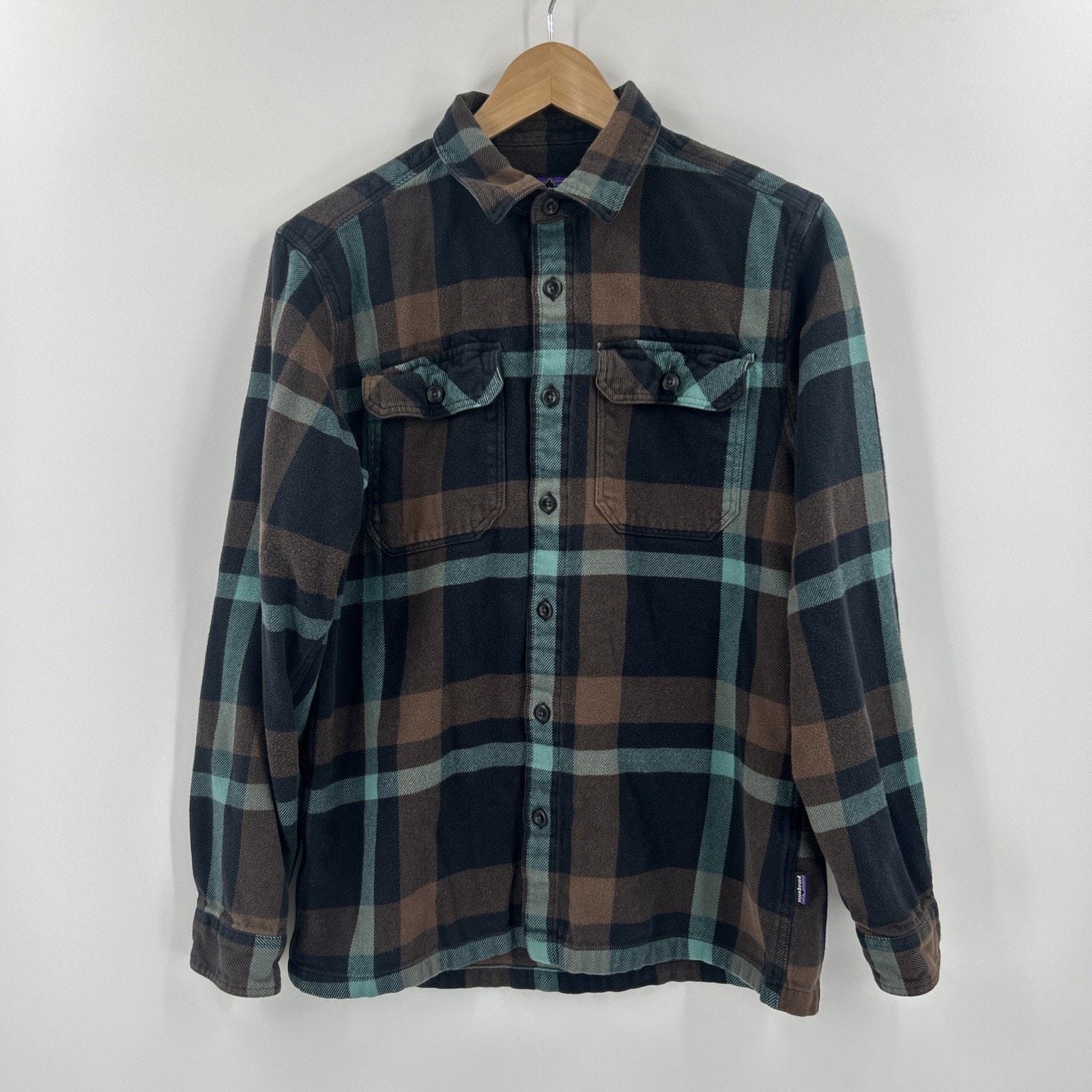 Patagonia Fjord Flannel Shirt Men Small Plaid Shacket Pockets Organic Cotton